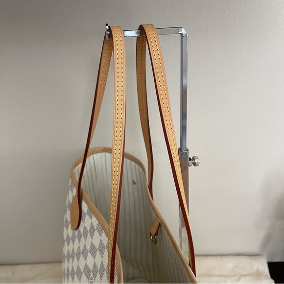 Louis Vuitton Neverfull MM Damier Azur - Picture 8 of 16